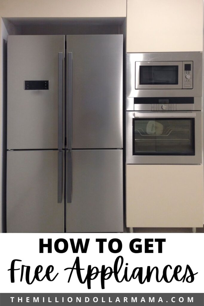 a fridge next to an oven